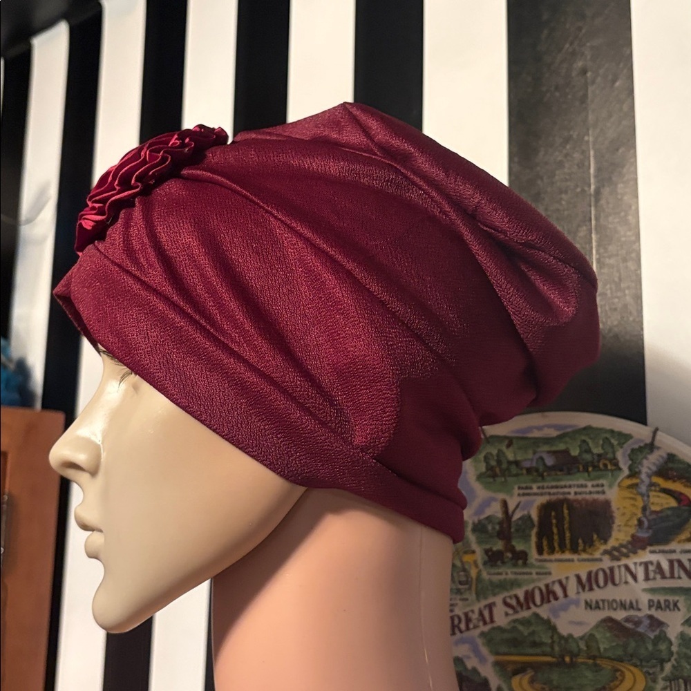 Vintage 1970s Burgundy Turban with Floral Accent - Picture 12 of 15
